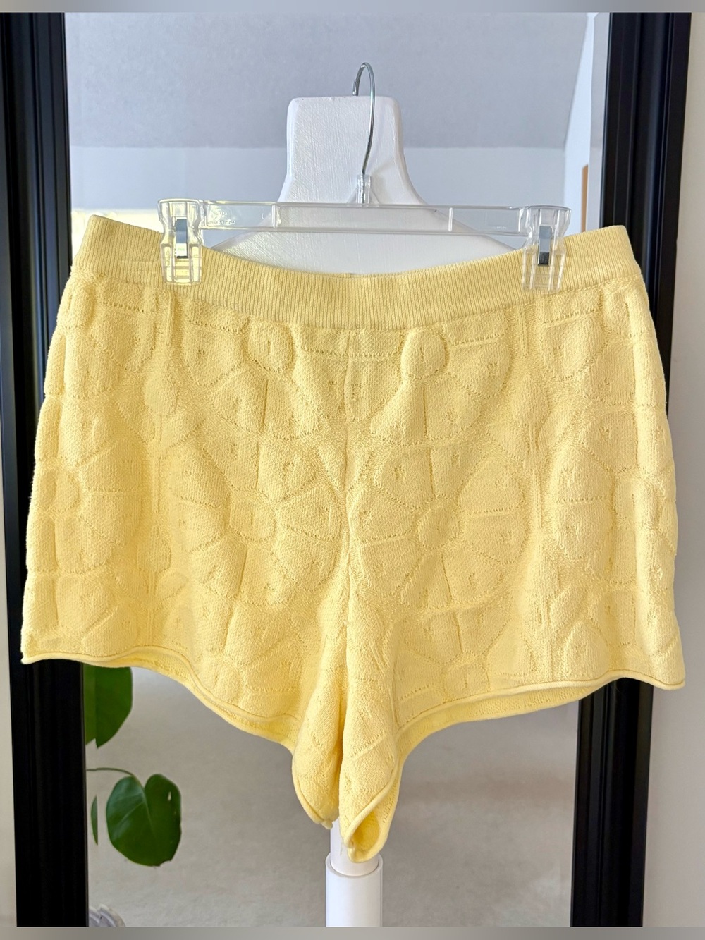 ROLLER RABBIT Yellow Daisy Shorts